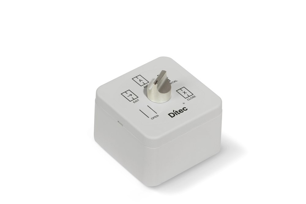 [802000011] Mechanical program selector with handle