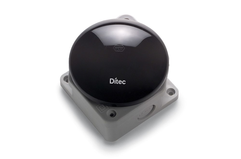 [802000033] Mechanically operated push-button