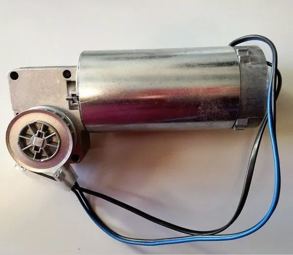 Complete gearmotor with belt pulley.